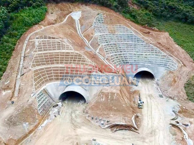 Hầm đường bộ Đèo Bụt dự kiến hoàn thành vào tháng 12/2025, cùng thời gian với đoạn cao tốc Vũng Áng - Bùng