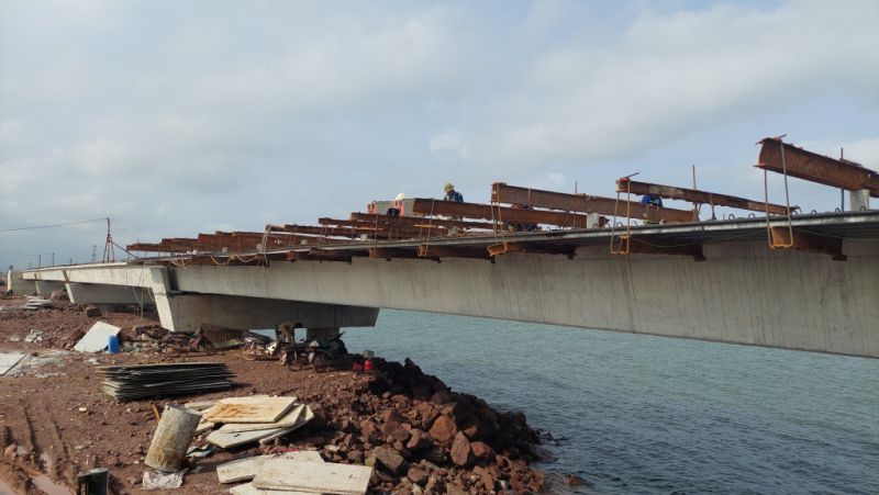 Dự án đường kết nối từ cao tốc Vân Đồn - Móng Cái đến Cảng Vạn Ninh hiện đang gặp khó khăn liên quan đến nguồn vật liệu san lấp.