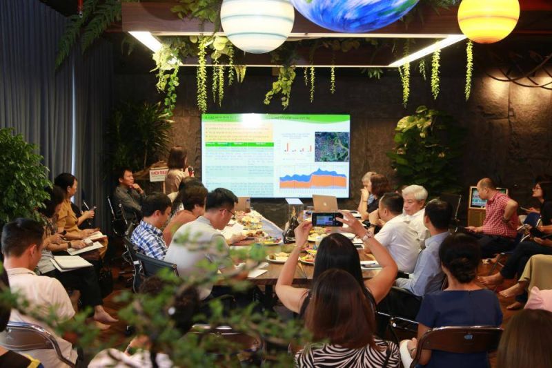 Toàn cảnh Toạ đàm Toàn cảnh Toạ đàm