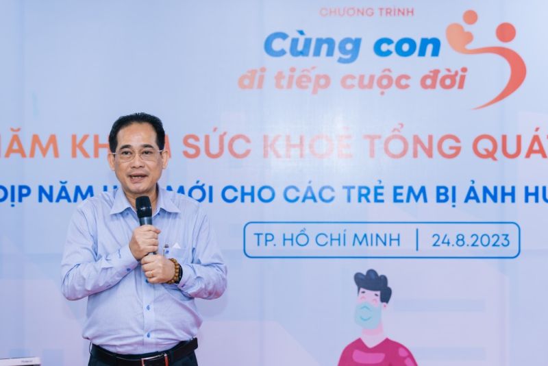 Bác sĩ CK2 Trịnh Hữu Tùng - Giám đốc Bệnh viện Nhi đồng 2 phát biểu tại chương trình