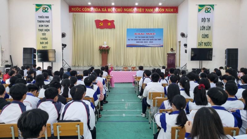 Kon Tum: Khai mạc Kỳ thi chọn Đội tuyển dự thi chọn học sinh giỏi quốc gia năm học 2023 - 2024