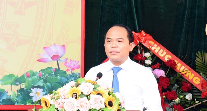 Bí thư Tỉnh ủy Lạng Sơn Nguyễn Quốc Đoàn phát biểu tại Lễ khai giảng năm học mới tại Trường Phổ thông Dân tộc nội trú THCS và THPT huyện Cao Lộc