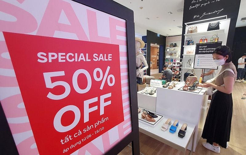 TP. Hồ Chí Minh: Sự kiện khuyến mại hàng hiệu với hơn 120 thương hiệu nổi tiếng