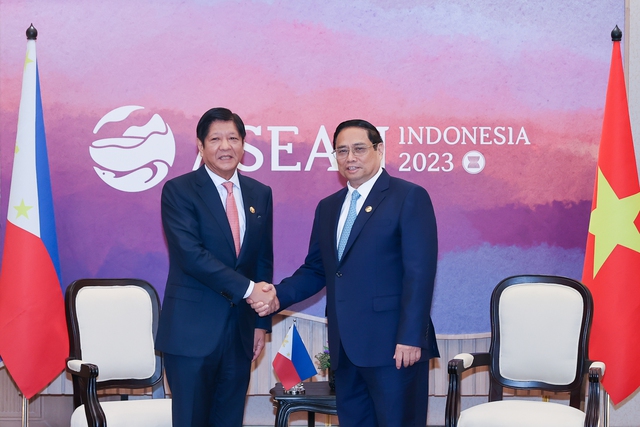 Thủ tướng Phạm Minh Chính và Tổng thống Philippines Ferdinand Romualdez Marcos Jr bày tỏ vui mừng trước đà phát triển mạnh mẽ của quan hệ Việt Nam-Philippines trên mọi lĩnh vực - Ảnh: VGP/Nhật Bắc