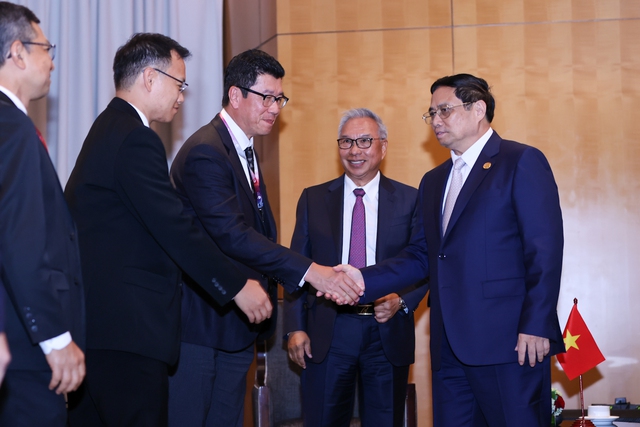 Thủ tướng Phạm Minh Chính tiếp lãnh đạo các tập đoàn lớn của Indonesia - Ảnh: VGP