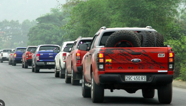 Từ 22/10, tăng 40 lần lệ phí đăng ký và cấp biển số xe bán tải