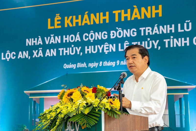Ông Đặng Văn Tuyên - Ủy viên HĐQT BIDV, phát biểu chúc mừng