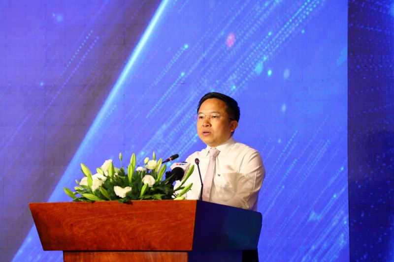 TS. Từ Lương, Giám đốc Trung tâm truyền hình Việt Nam tại TP. Hồ Chí Minh phát biểu