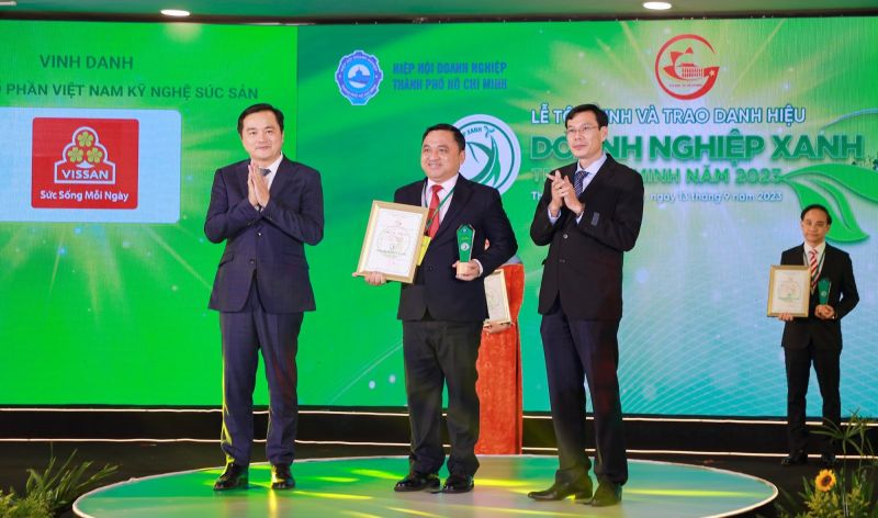 Thương hiệu VISSAN vinh dự đón nhận danh hiệu Doanh nghiệp xanh năm 2023