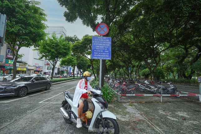 TP. Hồ Chí Minh: Chỉ đạo khẩn về tổ chức giữ xe tại công viên