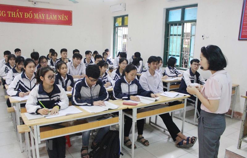 Vĩnh Phúc cấm các co sở giáo dục thu tiền mặt và các khoản thu ngoài quy định từ năm học 2023-2024( ảnh minh hoạ) Vĩnh Phúc cấm các co sở giáo dục thu tiền mặt và các khoản thu ngoài quy định từ năm học 2023-2024( ảnh minh hoạ)