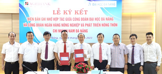 Ký kết chương trình học bổng dành cho sinh viên Đại học Đà Nẵng