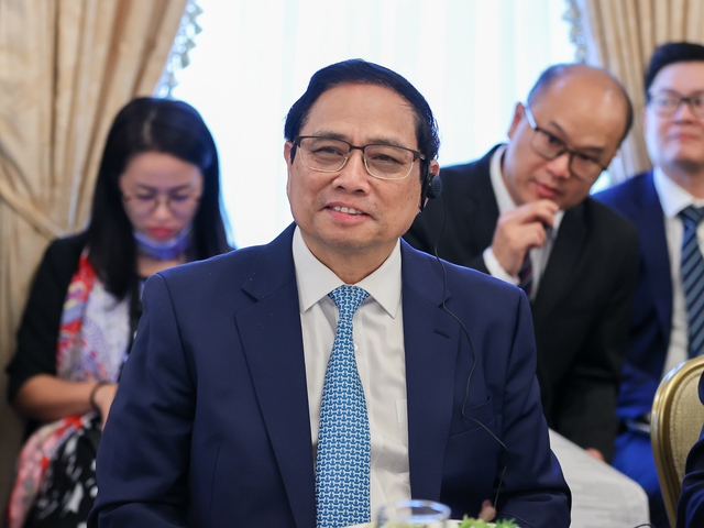 Thủ tướng hoan nghênh các doanh nghiệp bán dẫn đã đầu tư, hoạt động tại Việt Nam - Ảnh: VGP/Nhật Bắc