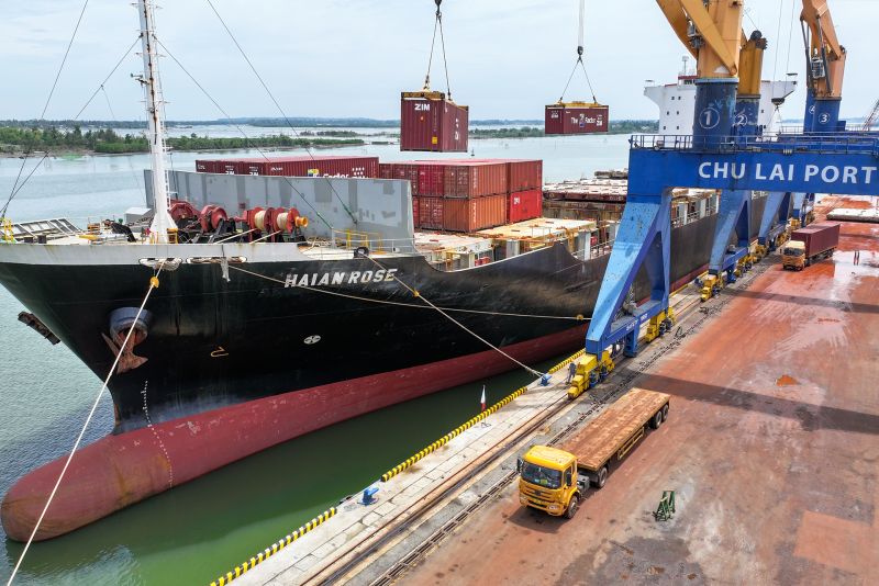 Cảng Chu Lai đang nỗ lực khẳng định uy tín, chất lượng và năng lực thông qua đẩy mạnh liên kết với các hãng tàu.