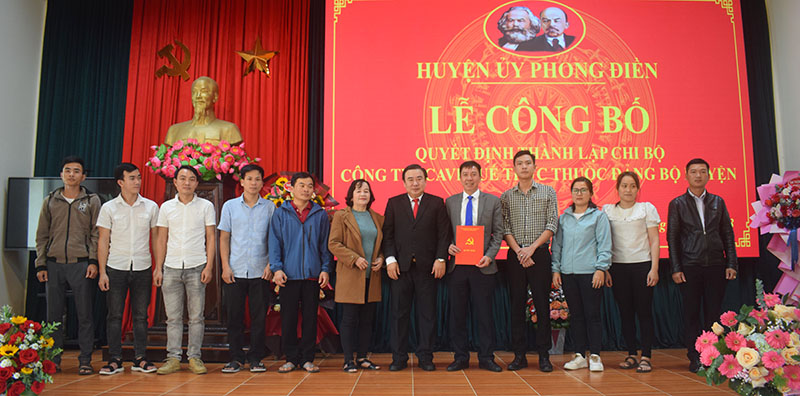 Kỳ 2: Để doanh nghiệp mặn mà với tổ chức Đảng