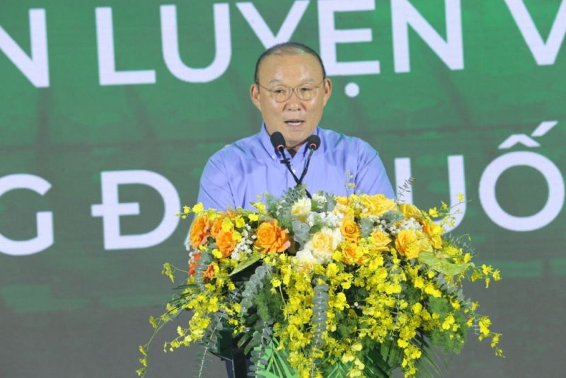 Ông Park Hang Seo, Nguyên HLV trưởng Đội tuyển bóng đá Quốc gia Việt Nam phát biểu tại sự kiện