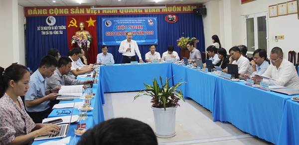 Ông Nguyễn Văn Hải, Giám đốc Sở Tài Nguyên và Môi trường Bà Rịa - Vũng Tàu trả lời các vấn đề báo chí quan tâm