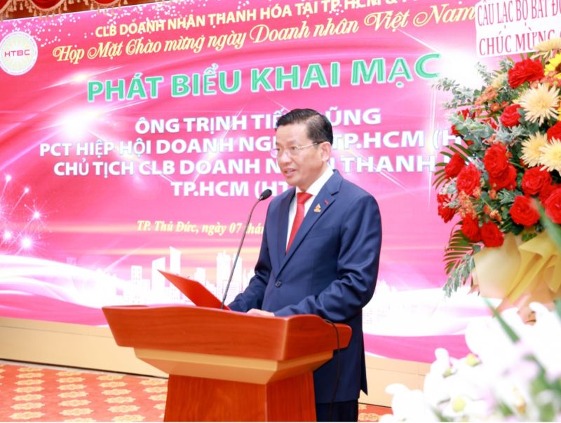 Ông Trịnh Tiến Dũng, Chủ tịch HTBC, Chủ tịch HĐQT Công ty Cổ phần Cơ khí Xây dựng Thương mại Đại Dũng phát biều tại buổi lễ