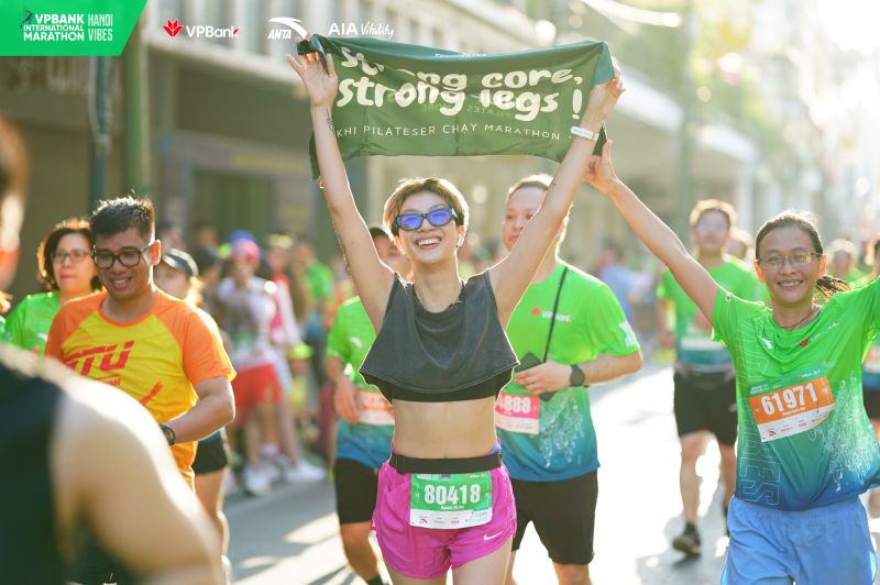 Những bóng hồng rạng rỡ trên đường chạy VPIM 2023