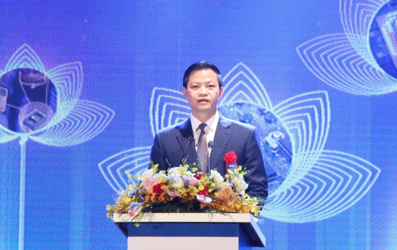 Phó Chủ tịch Thường trực UBND tỉnh Bắc Ninh Vương Quốc Tuấn phát biểu tại buổi lễ.