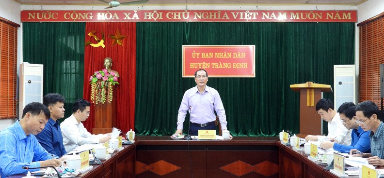 Phó Chủ tịch Thường trực UBND tỉnh Lạng Sơn Dương Xuân Huyên phát biểu kết luận tại buổi kiểm tra