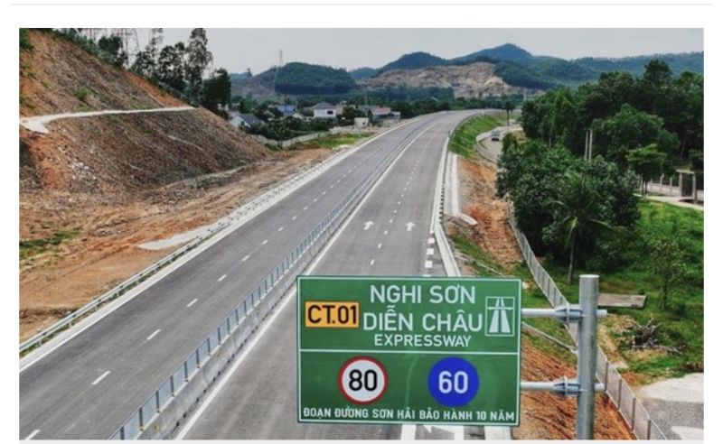 Một đoạn tuyến cao tốc Nghi Sơn-Diễn Châu.