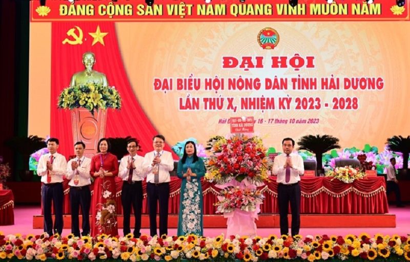 Ông Trịnh Văn Thiện, Bí thư huyện ủy Thanh Hà giữ chức Chủ tịch Hội Nông dân tỉnh khoá X