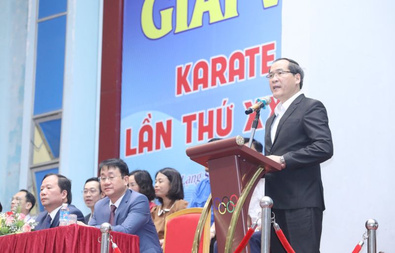 Phó Chủ tịch Thường trực UBND tỉnh Lạng Sơn Dương Xuân Huyên phát biểu tại buổi lễ
