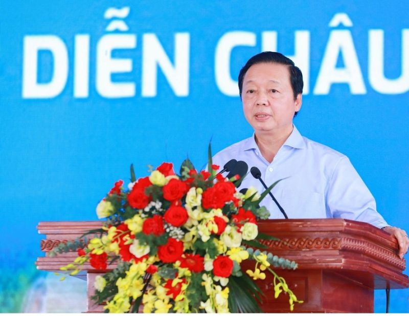 Phó Thủ tướng Chính phủ Trần Hồng Hà phát biểu chỉ đạo tại buổi lễ.