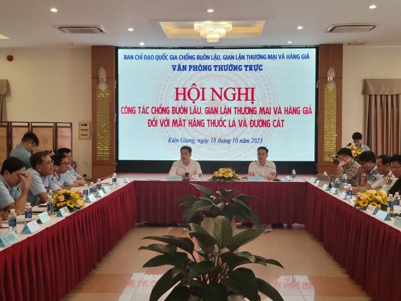 Phát hiện, xử lý hàng nghìn vụ vi phạm liên quan đến thuốc lá, đường cát