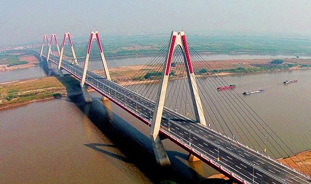 Cầu Nhật Tân, biểu tưởng hợp tác Việt Nam-Nhật Bản. Ảnh internet.