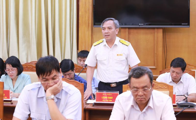 Đồng chí Lê Bá Ngọc, Cục trưởng Cục Thuế tỉnh Bắc Giang phát biểu tại hội nghị.