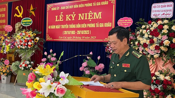 Đai tá Nguyễn Phi Khanh, Chỉ huy Trưởng BĐBP Lào Cai phát biểu tại buổi lễ