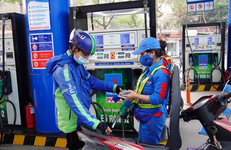 Dự báo giá xăng dầu tăng từ chiều nay, ngày 23/10