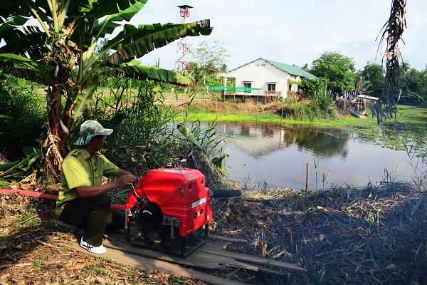 Rà soát vật tư, trang thiết bị, vận hành thử, sẵn sàng phục vụ tốt công tác phòng cháy, chữa cháy rừng khi có tình huống xảy ra.