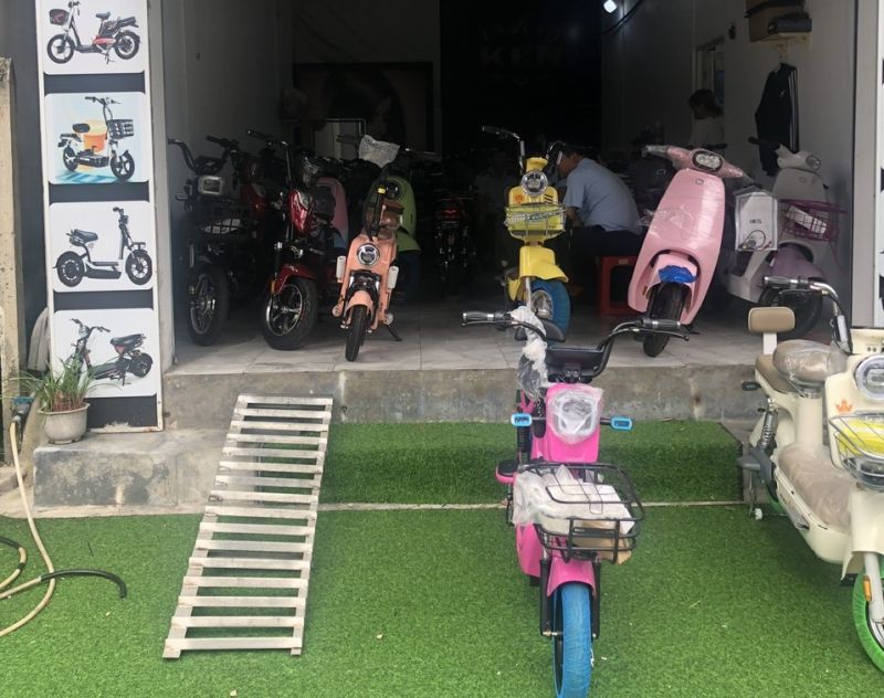 Phát hiện cửa hàng buôn bán xe đạp điện nhập lậu tại Bình Dương