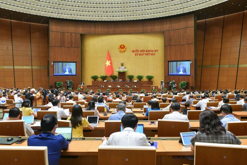 Hôm nay, ngày 25/10, Quốc hội tiến hành lấy phiếu tín nhiệm bằng hình thức bỏ phiếu kín