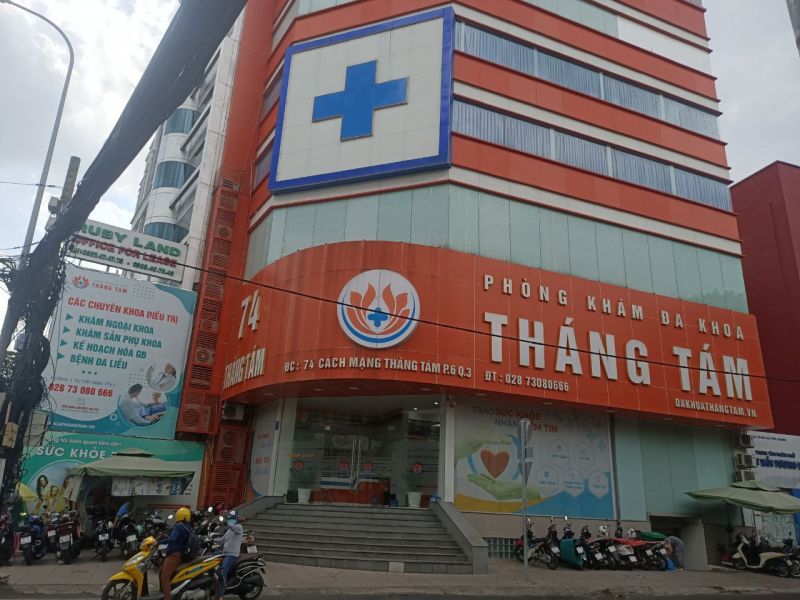Phòng khám Đa khoa Tháng Tám địa chỉ tại 74 đường Cách Mạng Tháng Tám, phường 6, quận 3, TP. Hồ Chí Minh