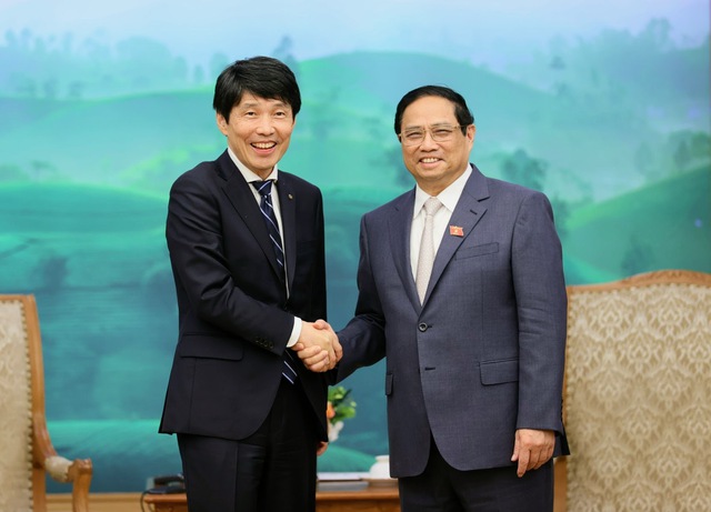 Thủ tướng Phạm Minh Chính tiếp ông Yamamoto Ichita, Thống đốc tỉnh Gunma, Nhật Bản - Ảnh: VGP/Nhật Bắc
