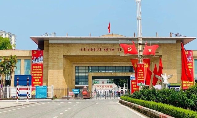 Quảng Ninh: Từ 30/10 khách du lịch được phép lái xe ô tô qua Cửa khẩu Móng Cái