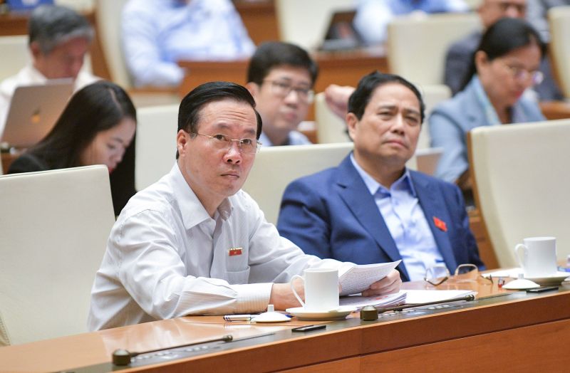 Chủ tịch nước Võ Văn Thưởng, Thủ tướng Chính phủ Phạm Minh Chính tại Hội trường thảo luận ở hội trường về việc triển khai thực hiện các Nghị quyết của Quốc hội về các Chương trình mục tiêu quốc gia