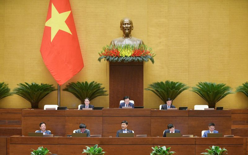 Phó Chủ tịch Quốc hội Nguyễn Đức Hải điều hành phiên họp chiều 03/11/2023. Ảnh quochoi.vn.