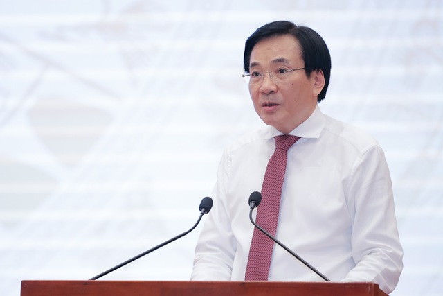 Bộ trưởng, Chủ nhiệm Văn phòng Chính phủ Trần Văn Sơn: KTXH tháng 10 và 10 tháng năm 2023 tiếp tục xu hướng phục hồi tích cực. Ảnh VGP/Nhật Bắc.