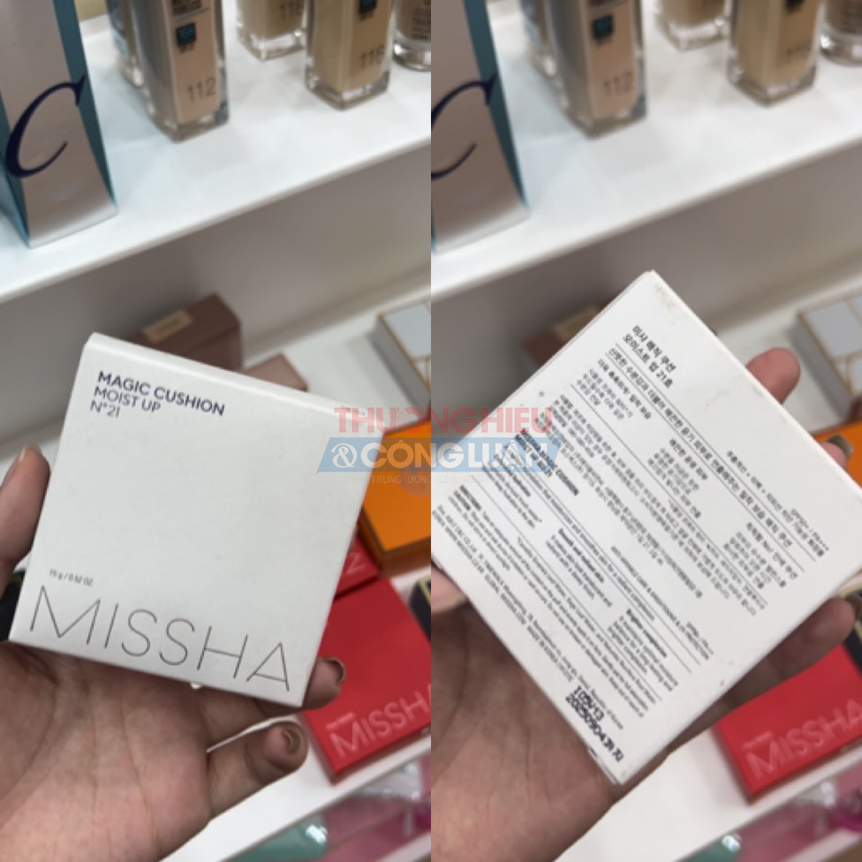 Hộp phấn nước nhãn hiệu Missha không tem nhãn phụ được bày bán tại cửa hàng Ánh Tuyết Cosmectic