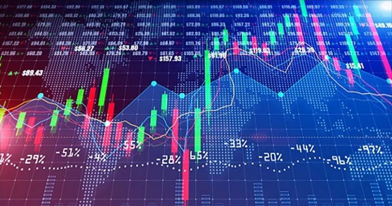 Phiên chứng khoán sáng 10/11: Dòng tiền hướng đến cổ phiếu vừa và nhỏ