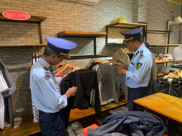 Liên tiếp phát hiện, xử lý hàng hóa vi phạm tại Quảng Bình