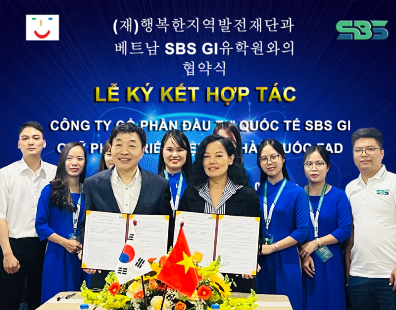 Ông Hyun Moon - Chủ tịch FAD và Bà Đỗ Thị Hảo - Tổng Giám Đốc SBS GI