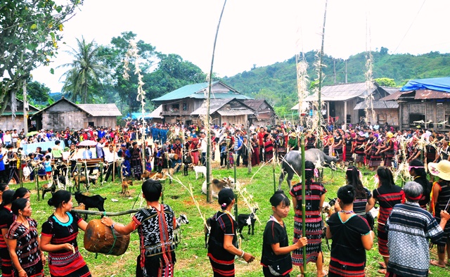 Lễ hội Arieu-piing ở thôn A Đăng, xã Tà Rụt ,huyện Đakrông - tỉnh Quảng Trị