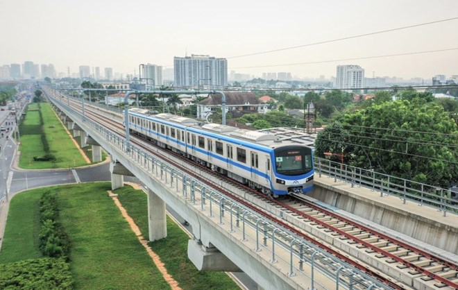 Metro số 1 dự kiến hoàn thành cuối năm nay, khai thác thương mại trong năm 2024. Ảnh: Anh Tú