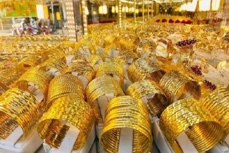 Giá vàng 9999 hôm nay được DOJI được niêm yết ở mức 69,95 triệu đồng/lượng mua vào và 70,75 triệu đồng/lượng bán ra. ( Ảnh minh họa).
